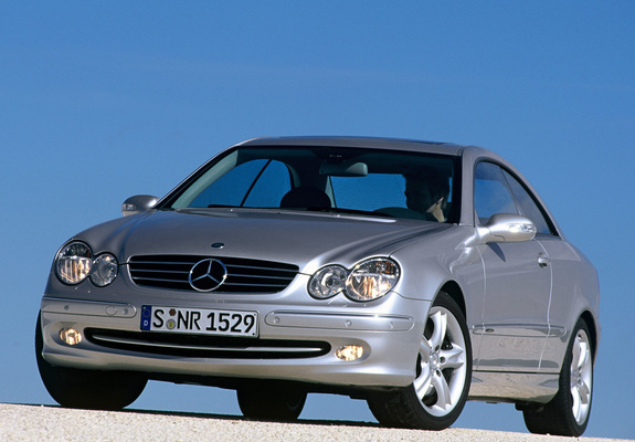 Mercedes-Benz CLK 500 (C209) 2002–05 images