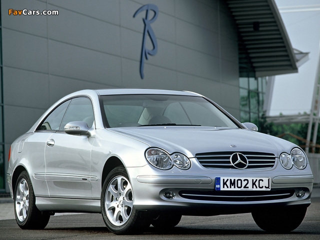 Mercedes-Benz CLK 240 UK-spec (C209) 2002–05 photos (640 x 480)