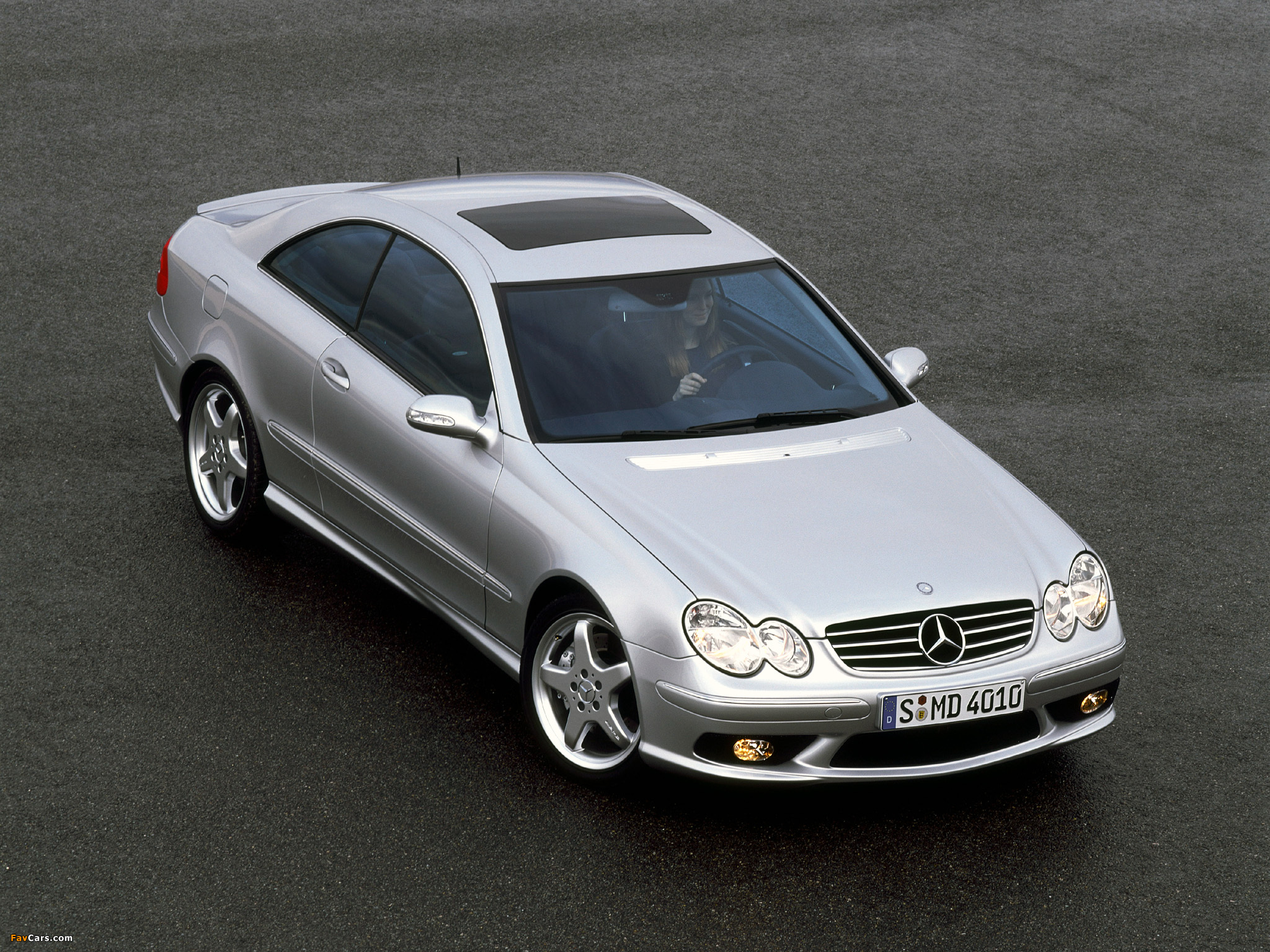 Mercedes-Benz CLK 55 AMG (C209) 2002–05 photos (2048 x 1536)