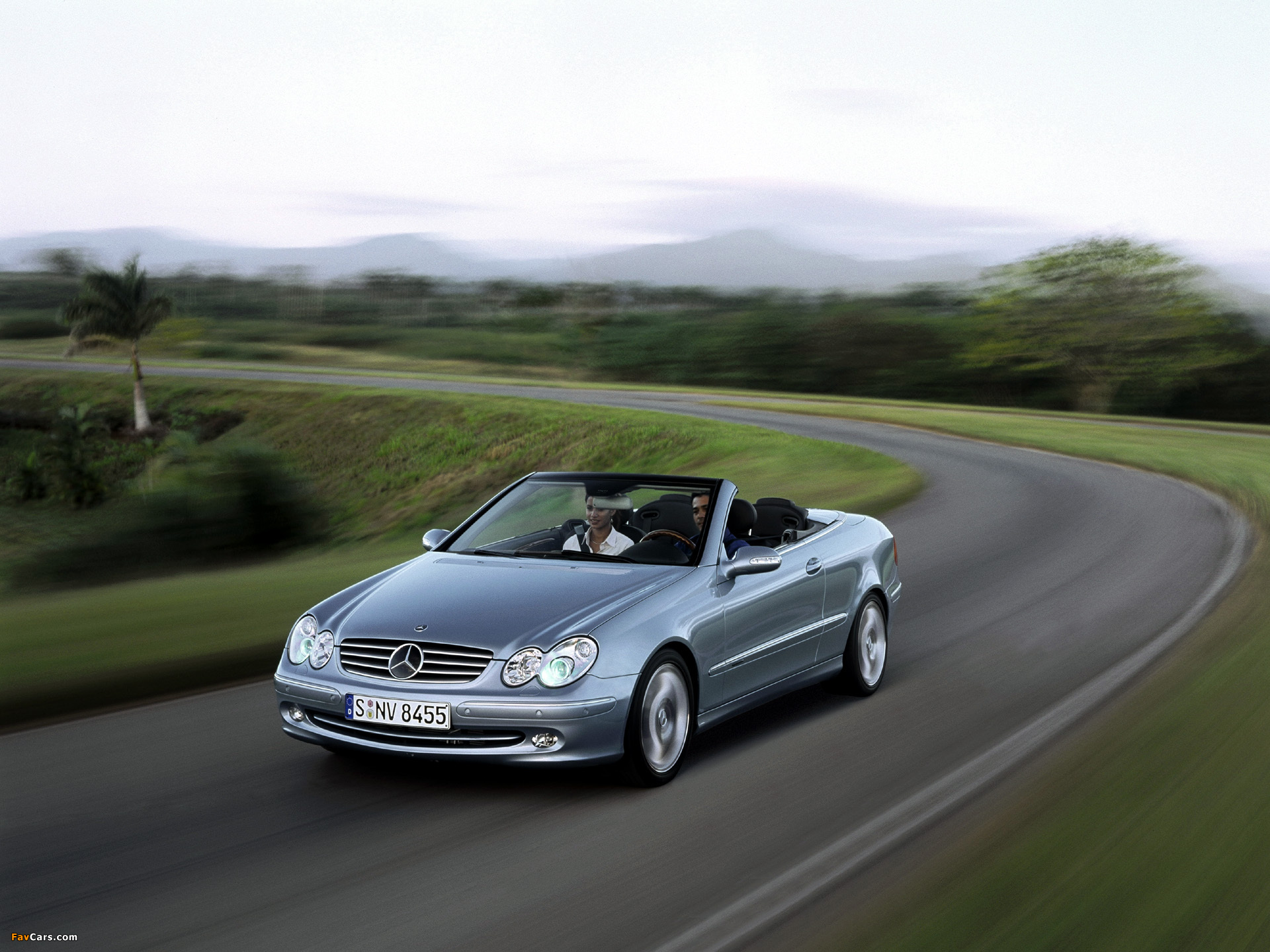 Mercedes-Benz CLK 240 Cabrio (A209) 2003–05 photos (1920 x 1440)