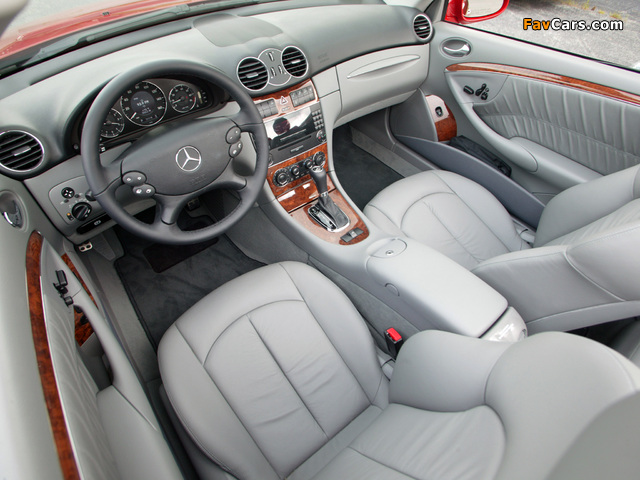 Mercedes-Benz CLK 350 Convertible US-spec (A209) 2005–10 images (640 x 480)