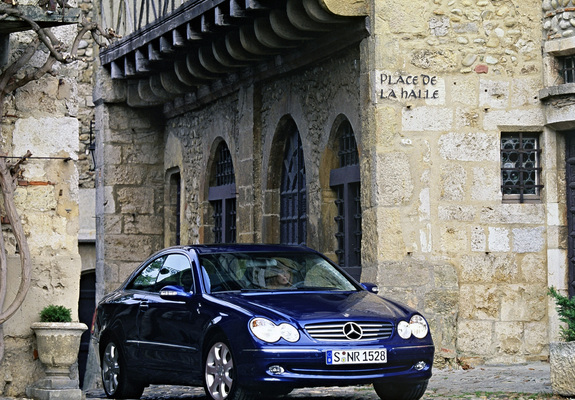 Mercedes-Benz CLK-Klasse photos