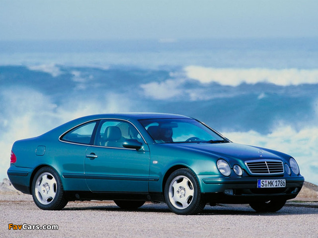 Photos of Mercedes-Benz CLK 320 (C208) 1997–2002 (640 x 480)
