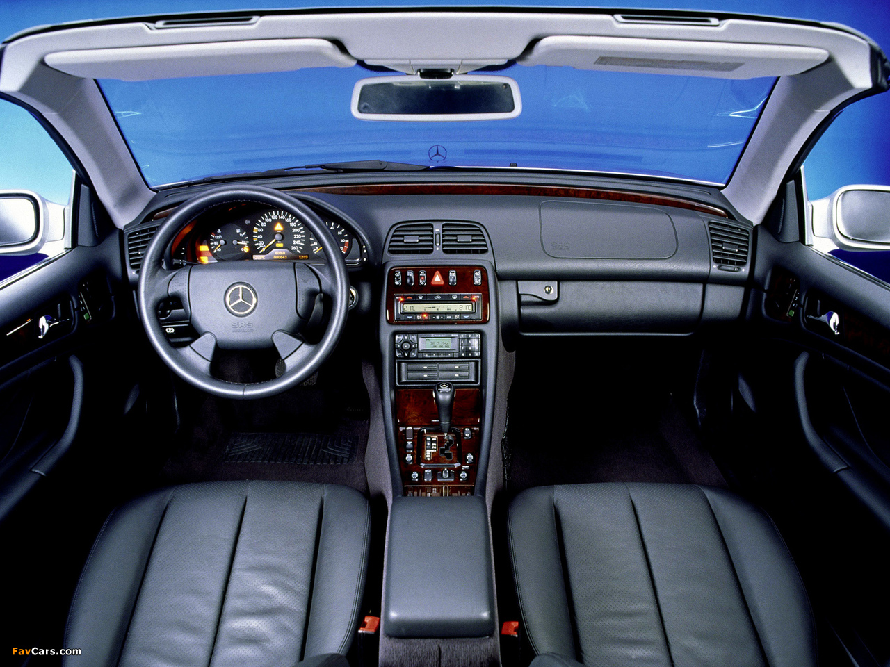 Photos of Mercedes-Benz CLK 230 Kompressor Cabrio (A208) 1998–2002 (1280 x 960)
