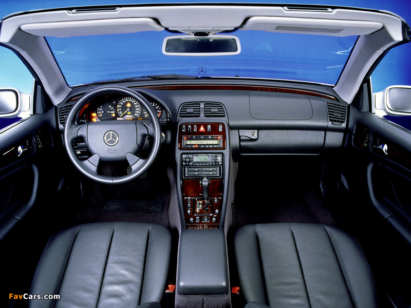 Photos of Mercedes-Benz CLK 230 Kompressor Cabrio (A208) 1998–2002 (800 x 600)