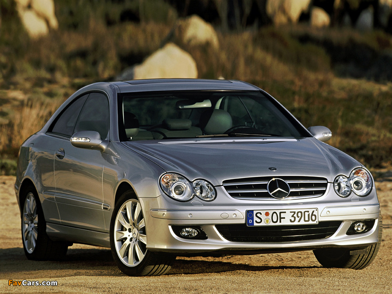 Photos of Mercedes-Benz CLK 350 (C209) 2005–09 (800 x 600)