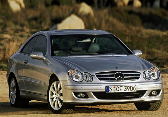 Photos of Mercedes-Benz CLK 350 (C209) 2005–09