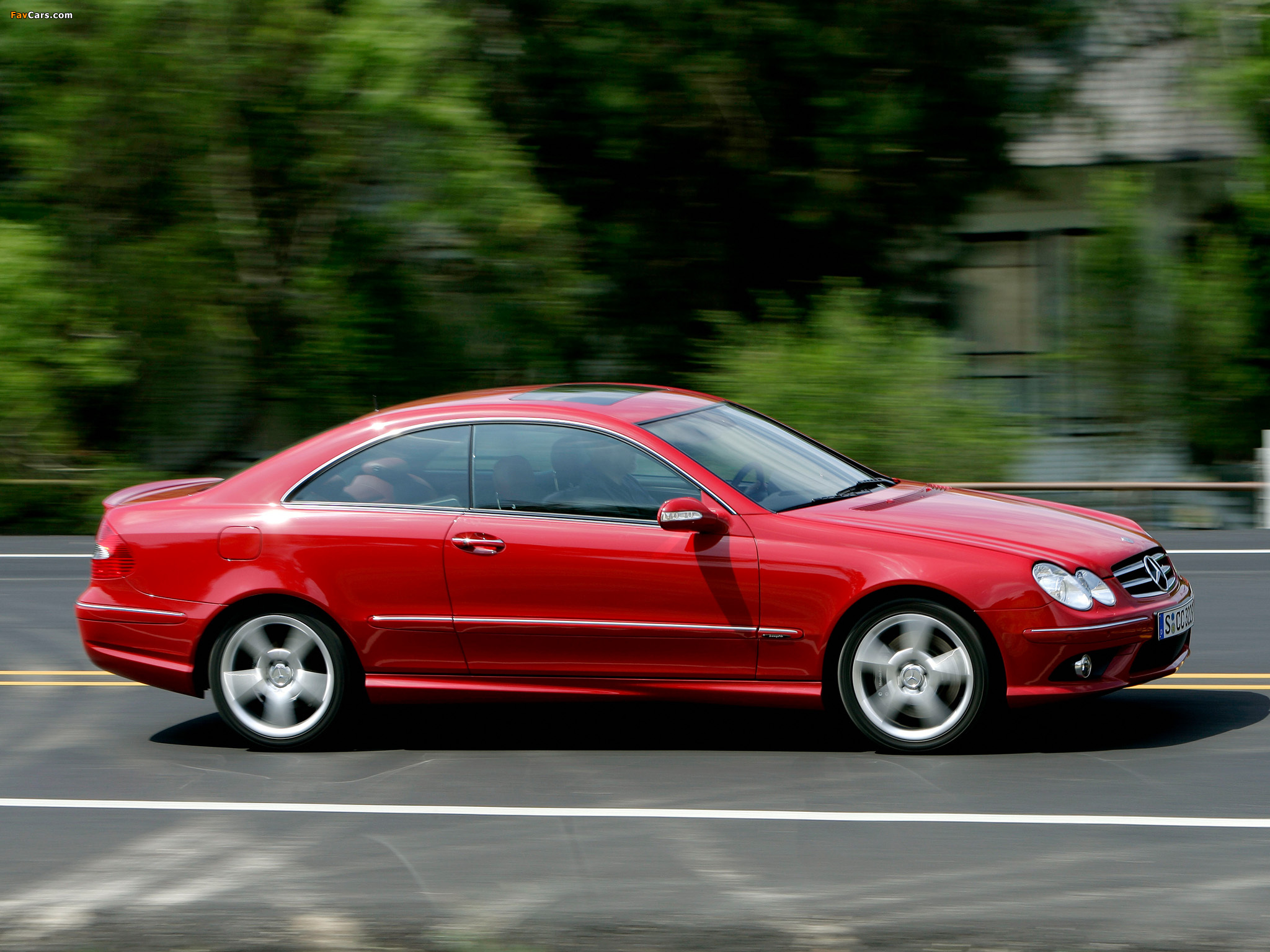 Photos of Mercedes-Benz CLK 320 CDI AMG Sports Package (C209) 2005–09 (2048 x 1536)