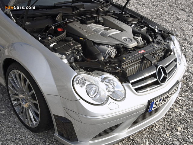 Photos of Mercedes-Benz CLK 63 AMG Black Series (C209) 2007–09 (640 x 480)