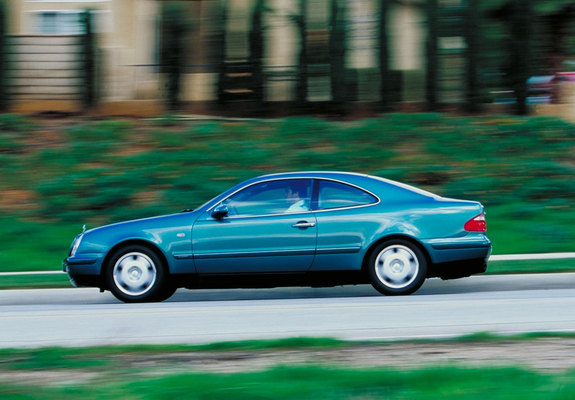 Pictures of Mercedes-Benz CLK-Klasse (C208) 1997–2002