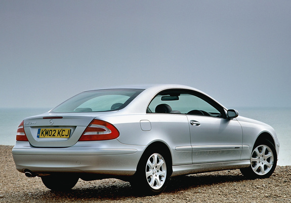 Pictures of Mercedes-Benz CLK 240 UK-spec (C209) 2002–05