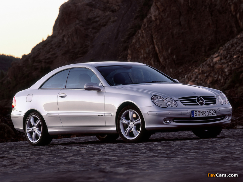 Pictures of Mercedes-Benz CLK 500 (C209) 2002–05 (800 x 600)