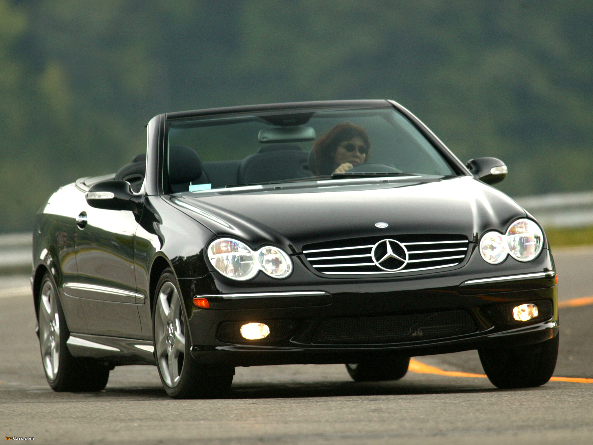 Pictures of Mercedes-Benz CLK 500 Convertible US-spec (A209) 2003–05 (2048 x 1536)