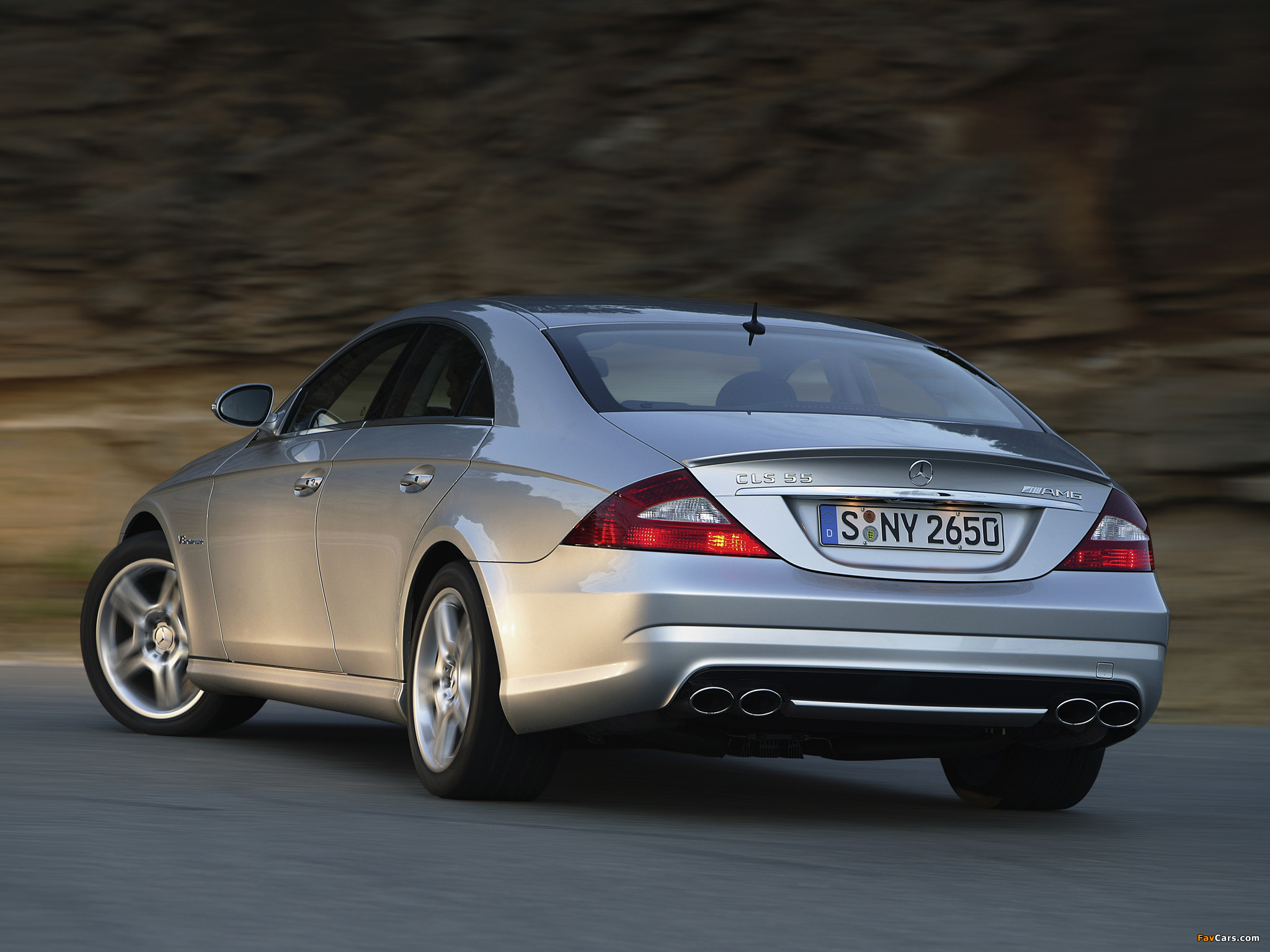 Images of Mercedes-Benz CLS 55 AMG (C219) 2005–10 (2048 x 1536)