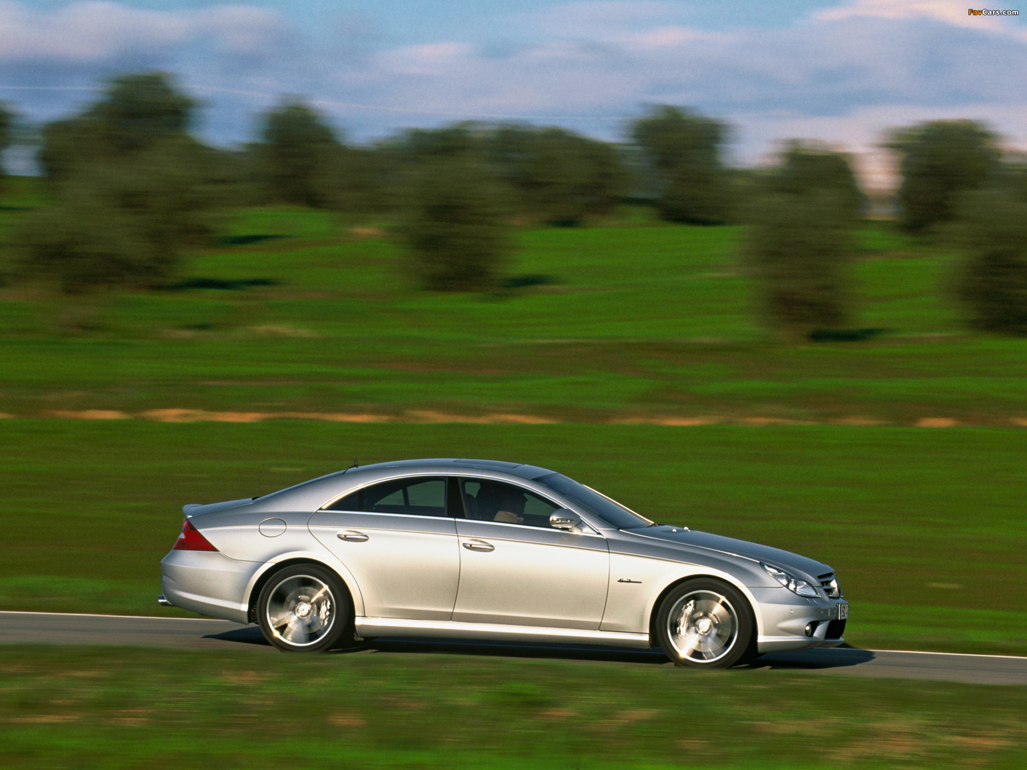 Images of Mercedes-Benz CLS 63 AMG (C219) 2007–08 (2048 x 1536)