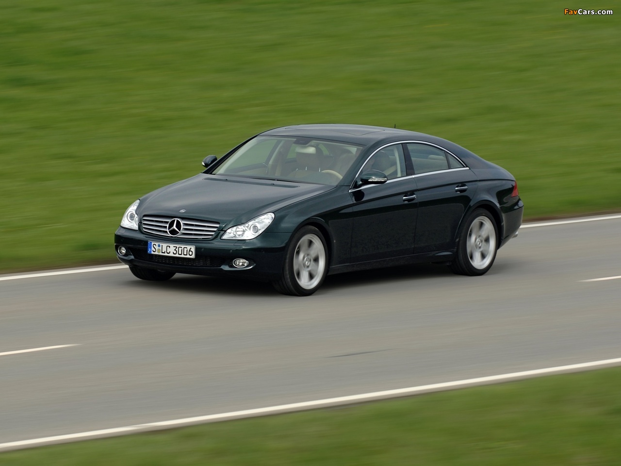 Images of Mercedes-Benz CLS 320 CDI (C219) 2008–10 (1280 x 960)