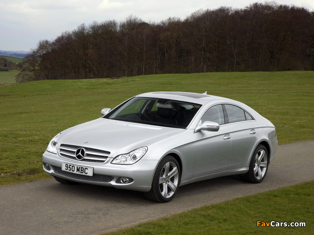 Images of Mercedes-Benz CLS 320 CDI UK-spec (C219) 2008–10 (640 x 480)