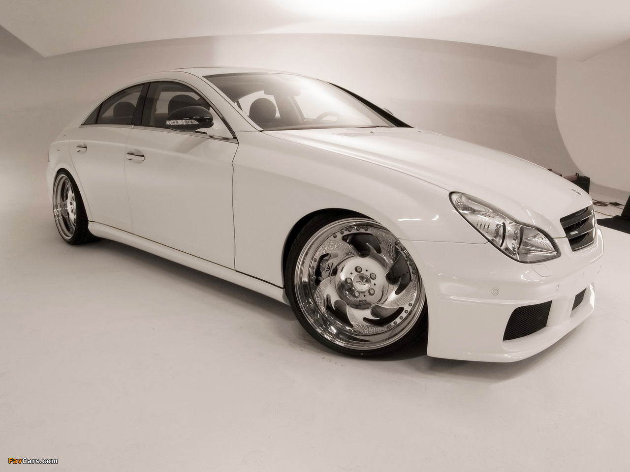 Images of Wheelsandmore Mercedes-Benz CLS 55 AMG (C219) 2009–10 (1280 x 960)