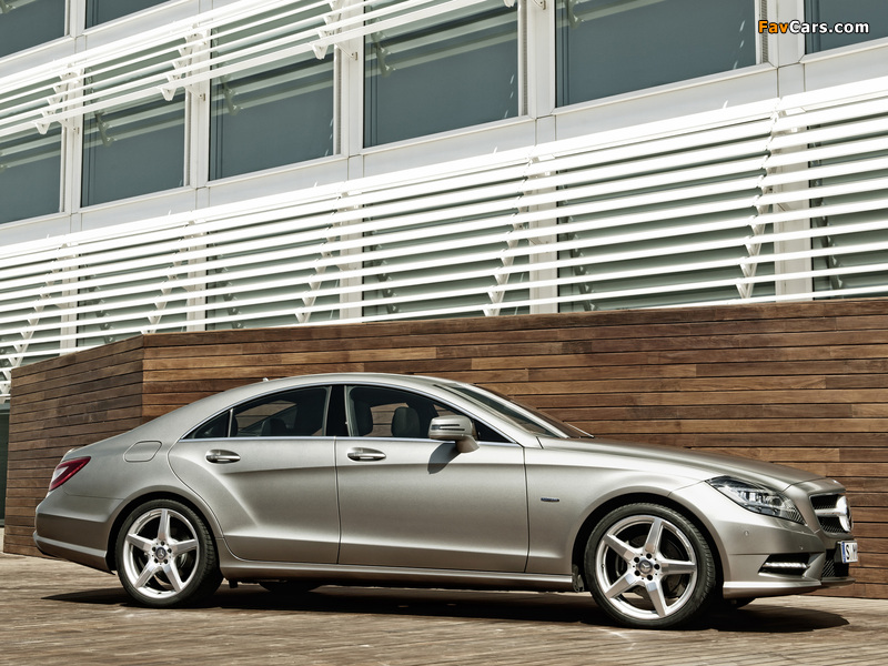 Images of Mercedes-Benz CLS 350 AMG Sports Package (C218) 2010 (800 x 600)