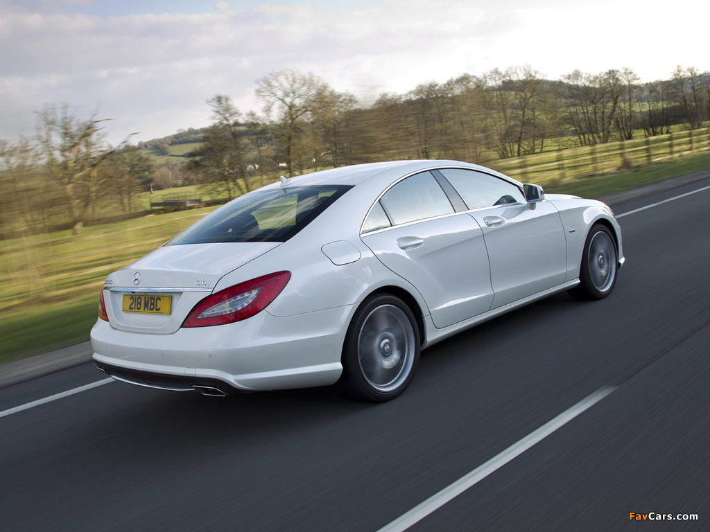 Images of Mercedes-Benz CLS 350 CDI AMG Sports Package UK-spec (C218) 2010 (1024 x 768)