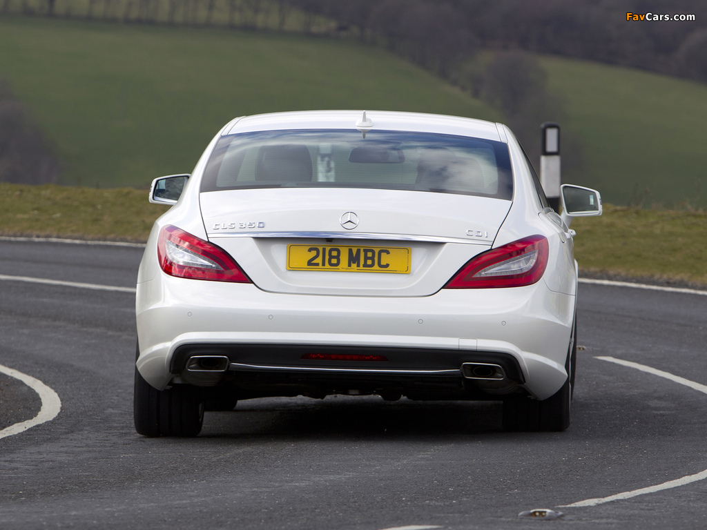 Images of Mercedes-Benz CLS 350 CDI AMG Sports Package UK-spec (C218) 2010 (1024 x 768)