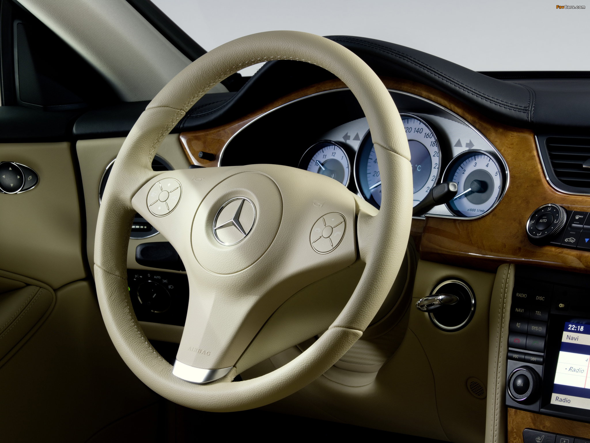 Mercedes-Benz CLS 63 AMG (C219) 2008–10 photos (2048 x 1536)
