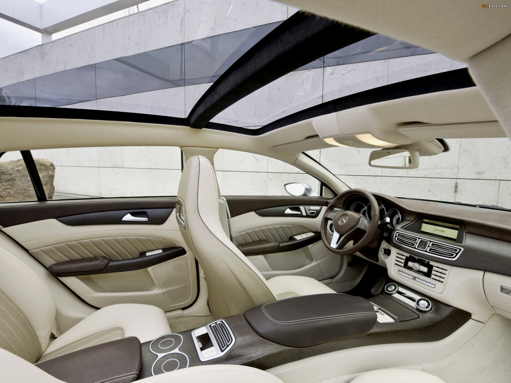 Mercedes-Benz Shooting Break Concept (X218) 2010 images (2048 x 1536)