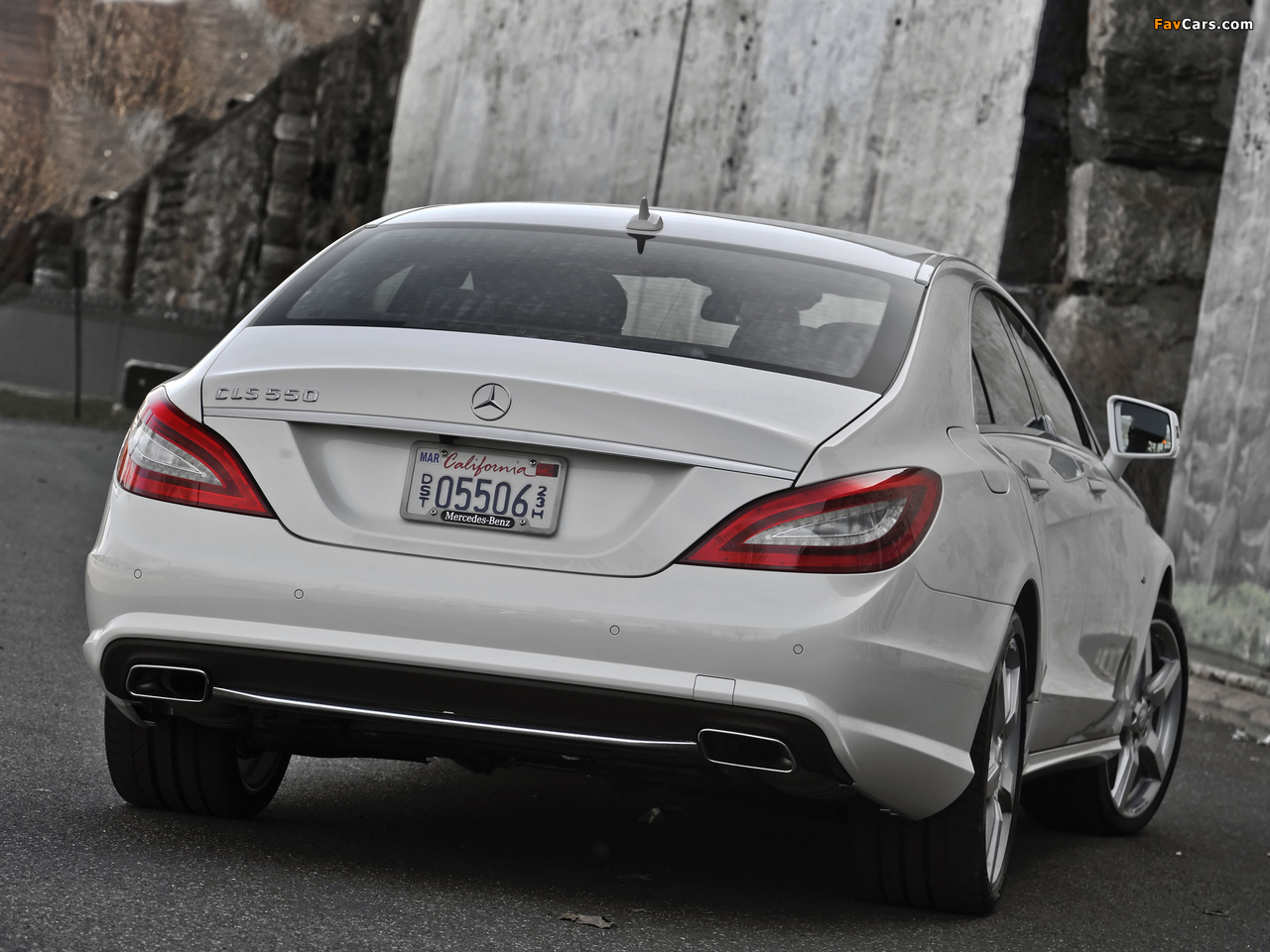 Mercedes-Benz CLS 550 AMG Sports Package (C218) 2010 photos (1280 x 960)