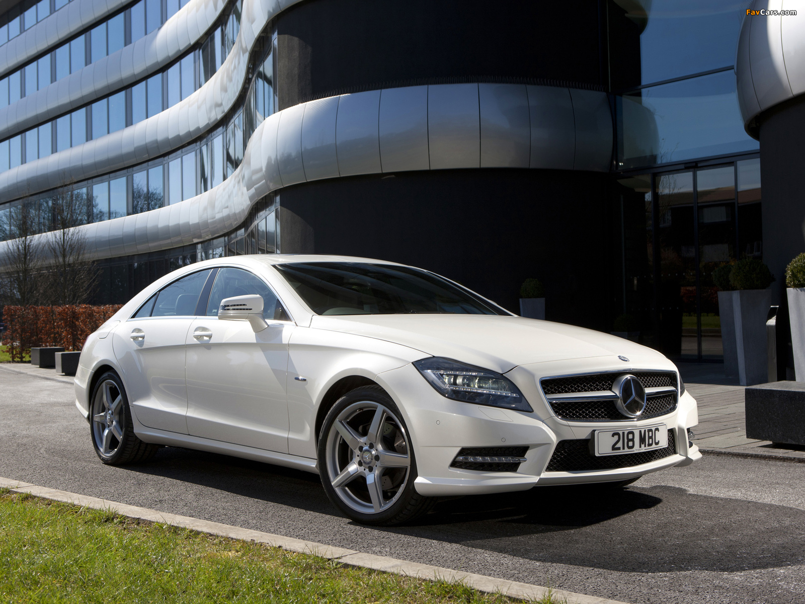Mercedes-Benz CLS 350 CDI AMG Sports Package UK-spec (C218) 2010 pictures (1600 x 1200)
