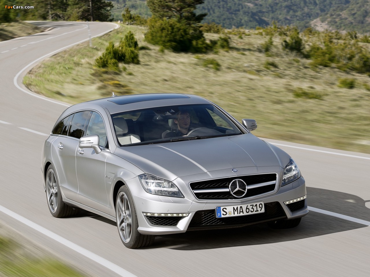Mercedes-Benz CLS 63 AMG Shooting Brake (X218) 2012 pictures (1280 x 960)