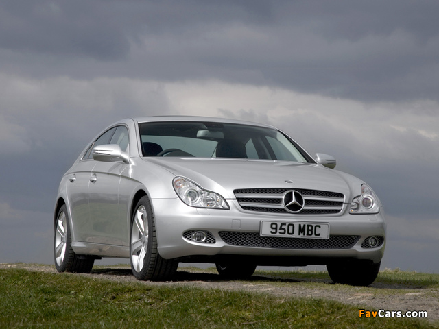 Photos of Mercedes-Benz CLS 320 CDI UK-spec (C219) 2008–10 (640 x 480)