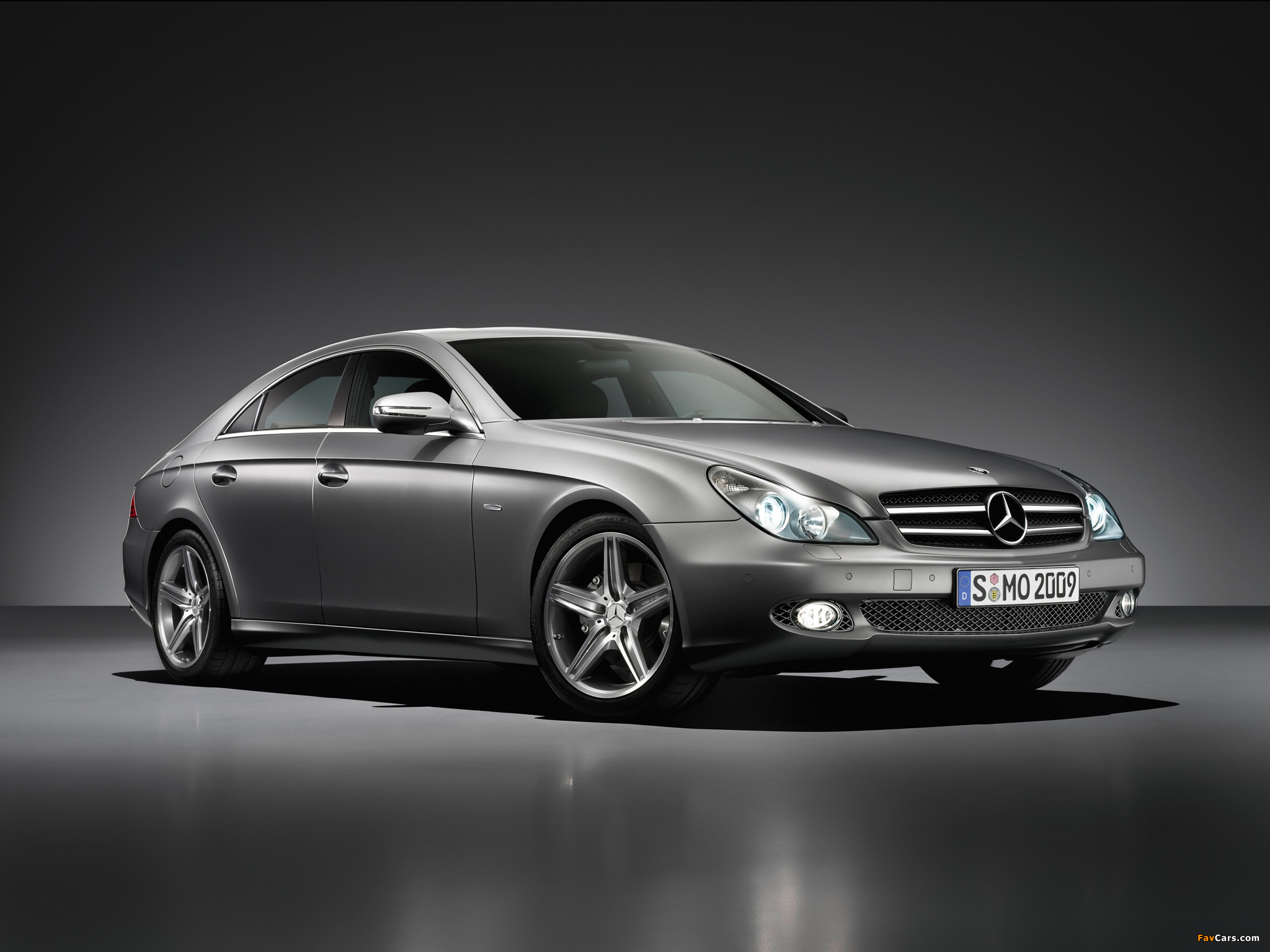 Photos of Mercedes-Benz CLS 350 CGI Grand Edition (C219) 2009 (2048 x 1536)