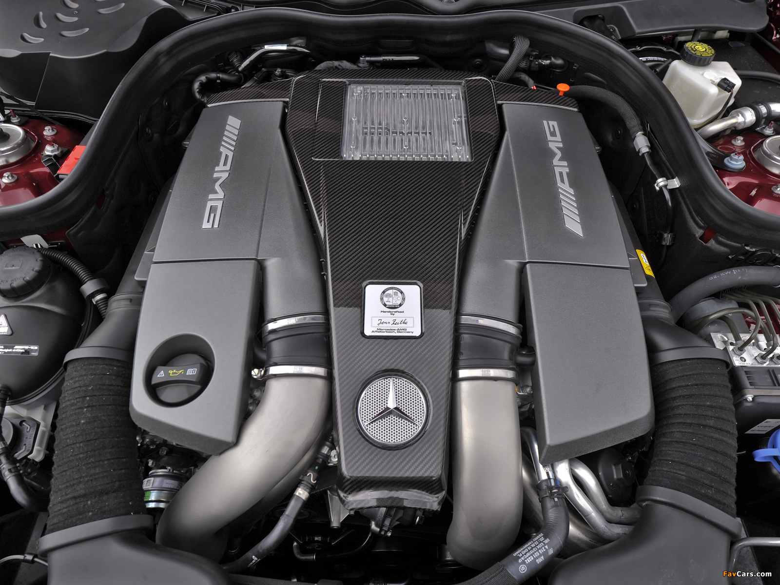 Photos of Mercedes-Benz CLS 63 AMG US-spec (C218) 2010 (1600 x 1200)