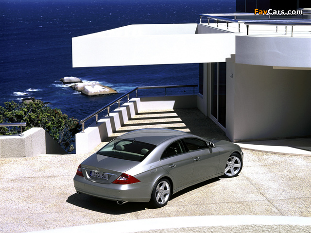 Pictures of Mercedes-Benz CLS 500 (S219) 2004–10 (640 x 480)