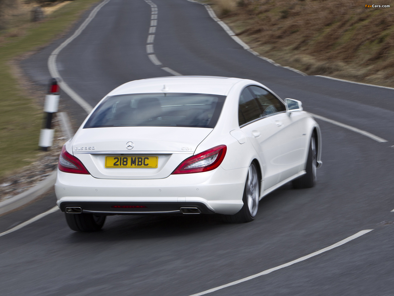 Pictures of Mercedes-Benz CLS 350 CDI AMG Sports Package UK-spec (C218) 2010 (1600 x 1200)