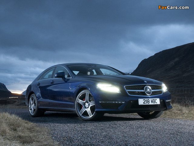 Pictures of Mercedes-Benz CLS 63 AMG UK-spec (C218) 2011 (640 x 480)