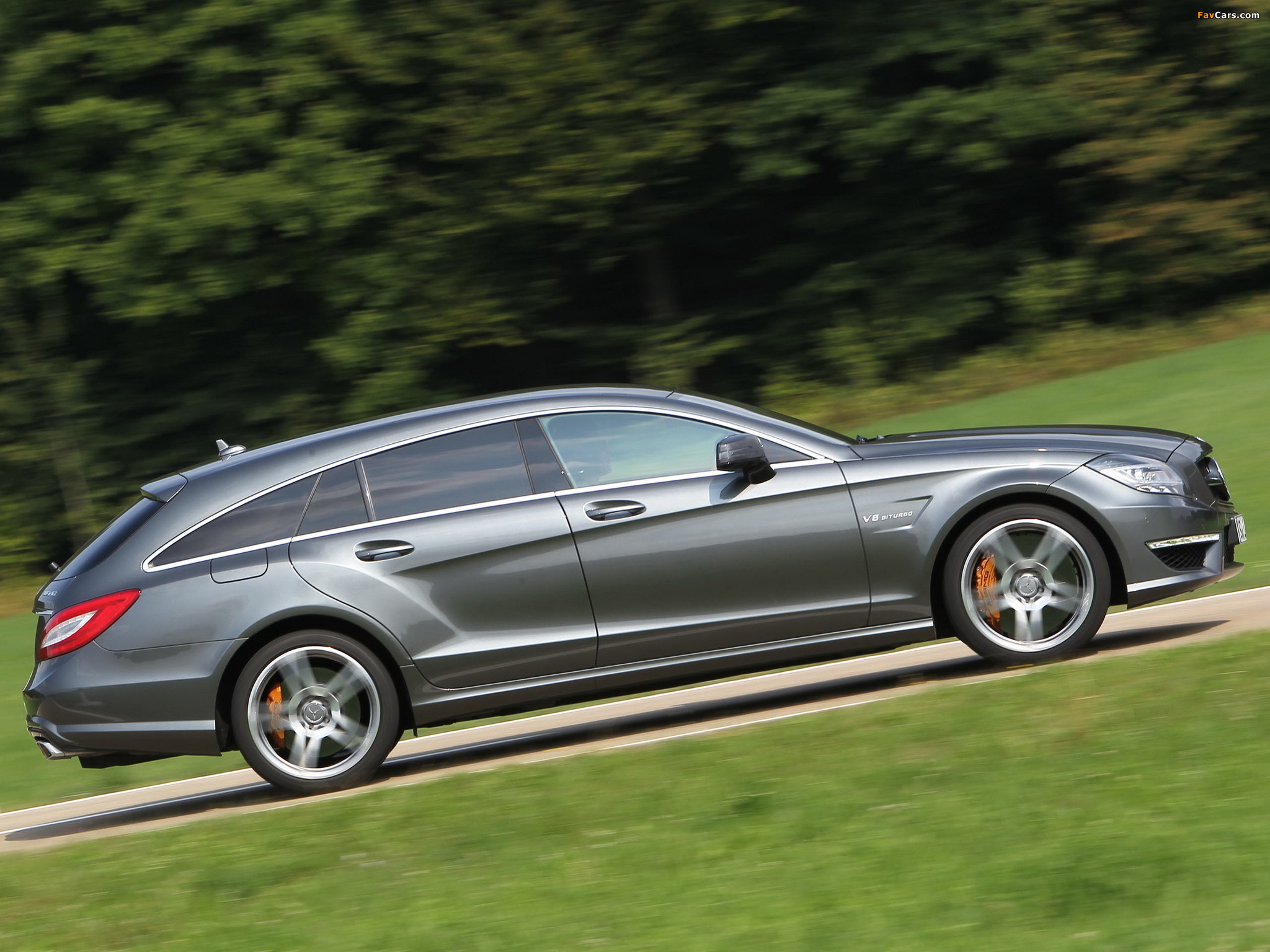Pictures of Mercedes-Benz CLS 63 AMG Shooting Brake (X218) 2012 (2048 x 1536)