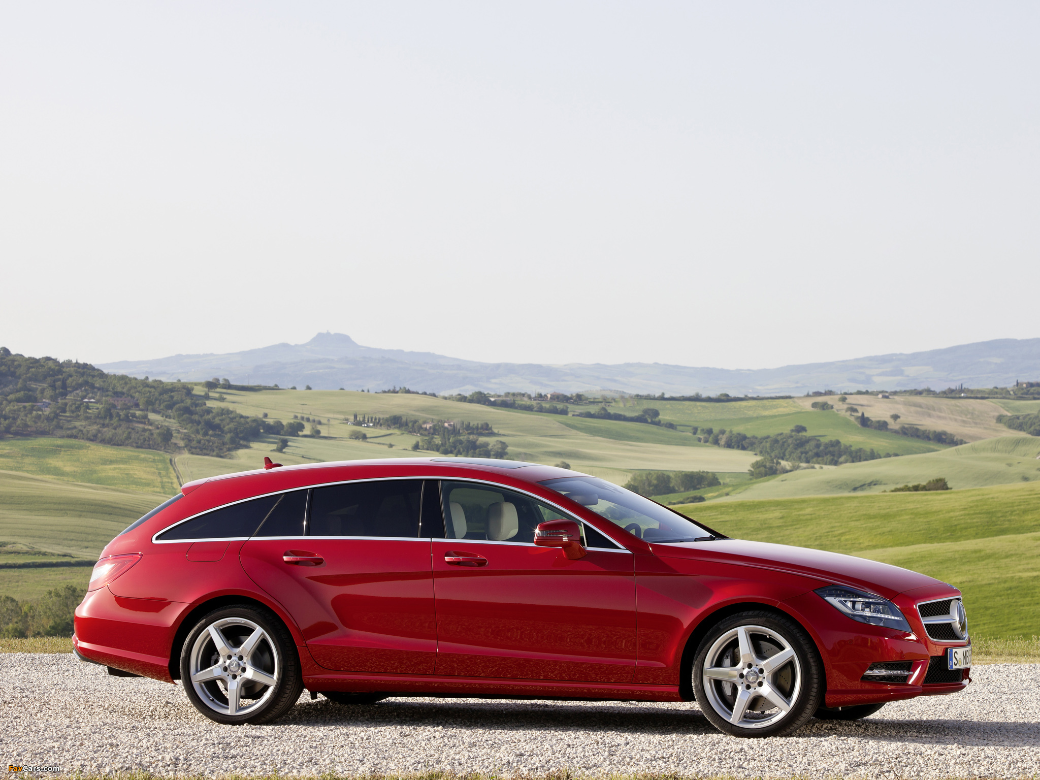 Pictures of Mercedes-Benz CLS 500 4MATIC Shooting Brake AMG Sports Package (X218) 2012 (2048 x 1536)