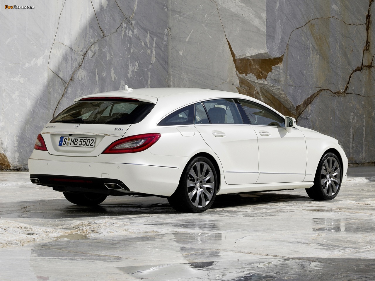 Mercedes-Benz CLS 250 CDI Shooting Brake (X218) 2012 wallpapers (1280 x 960)