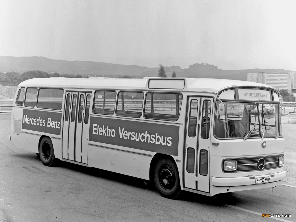 Images of Mercedes-Benz OE302 Versuchsbus 1969 (1024 x 768)