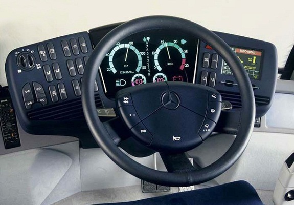 Images of Mercedes-Benz EXT-92 1992