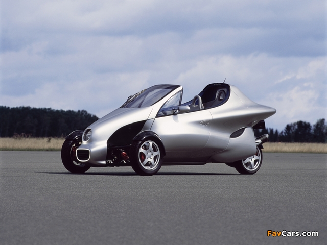 Images of Mercedes-Benz F300 Life Jet Concept 1997 (640 x 480)