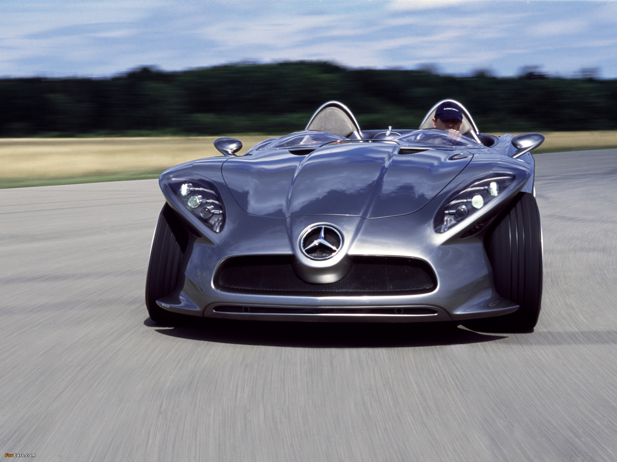 Images of Mercedes-Benz F400 Carving Concept 2001 (2048 x 1536)