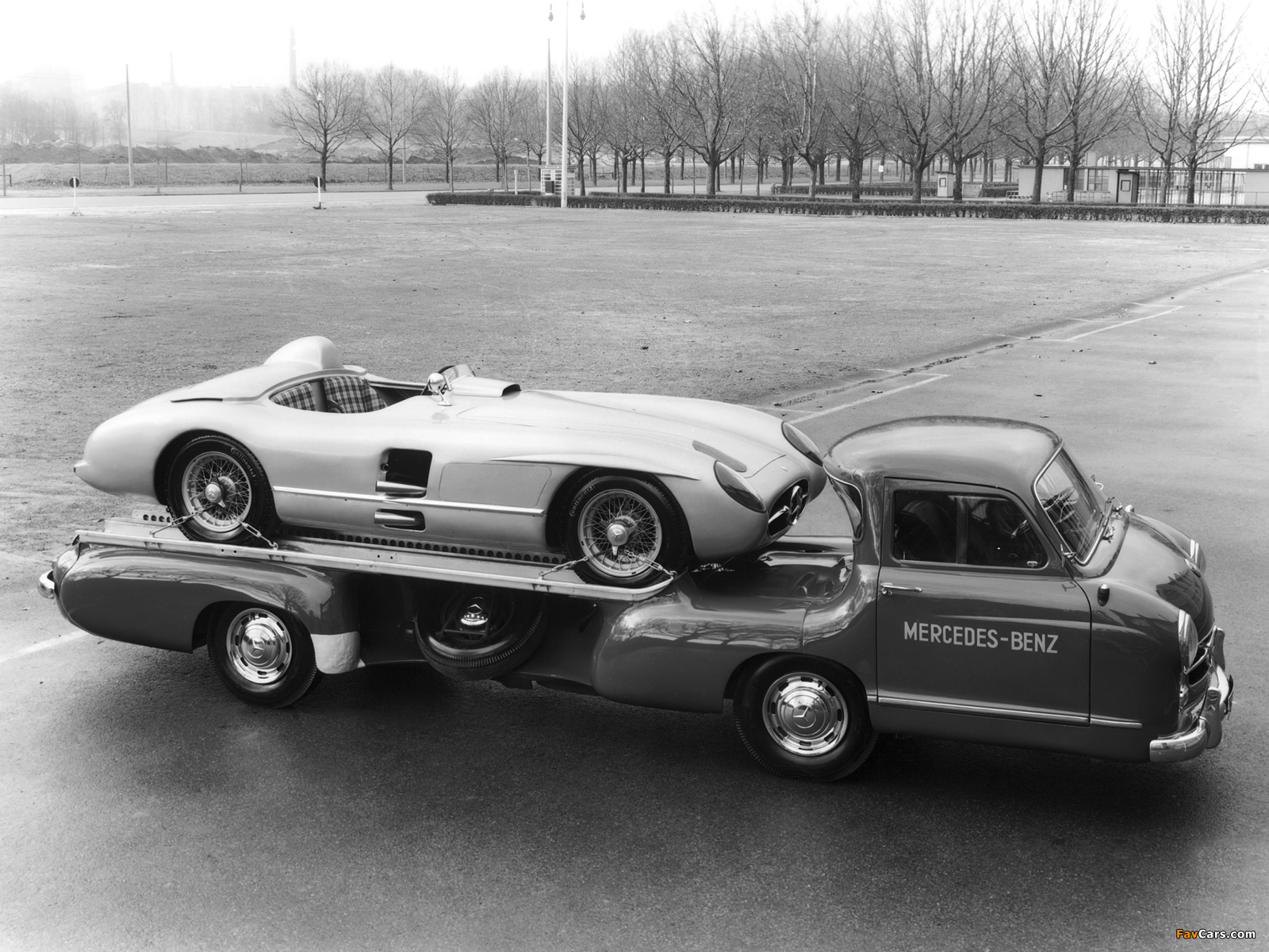 Mercedes-Benz Blue Wonder Transporter 1954 pictures (1600 x 1200)