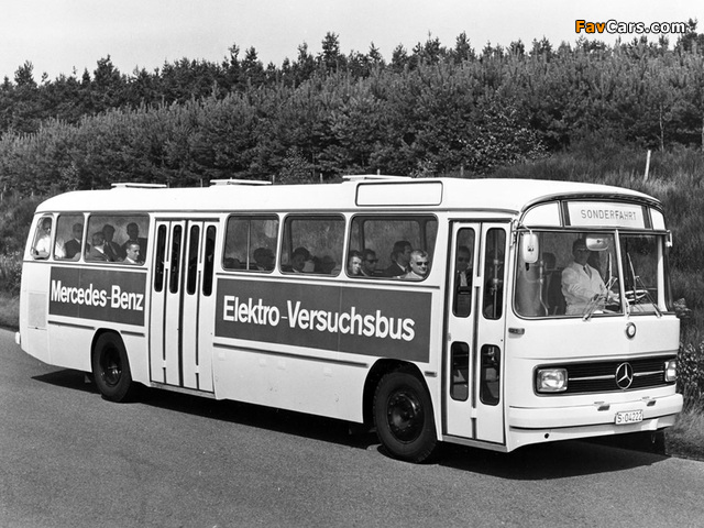 Mercedes-Benz OE302 Versuchsbus 1969 photos (640 x 480)