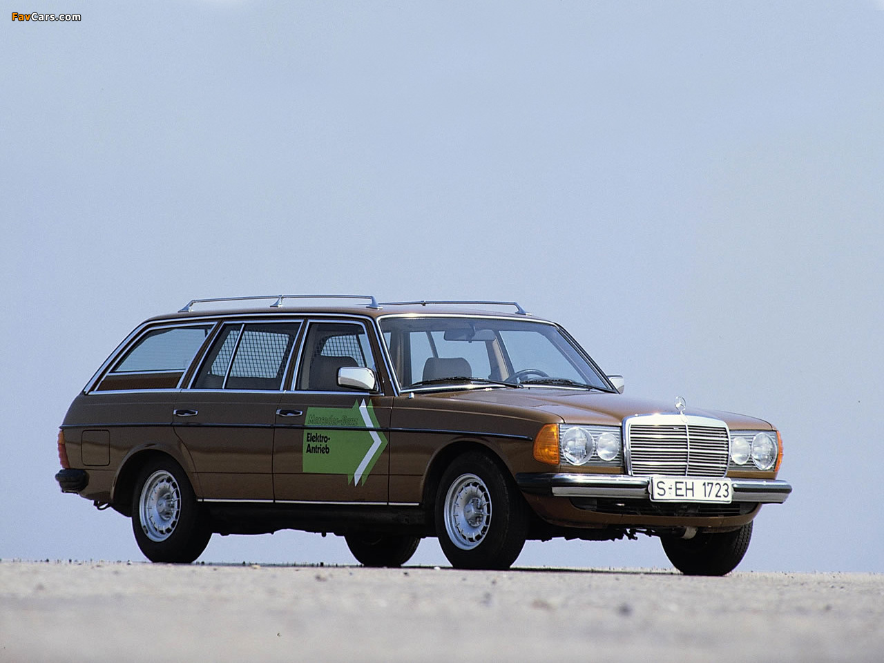 Mercedes-Benz E-Klasse Estate Elektro-Antrieb (S123) 1982 images (1280 x 960)