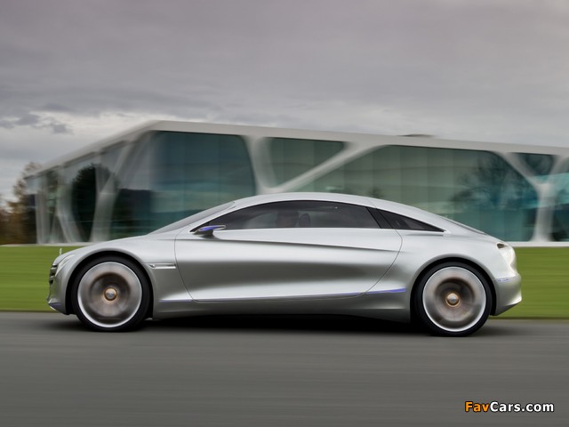 Mercedes-Benz F125! Concept 2011 wallpapers (640 x 480)