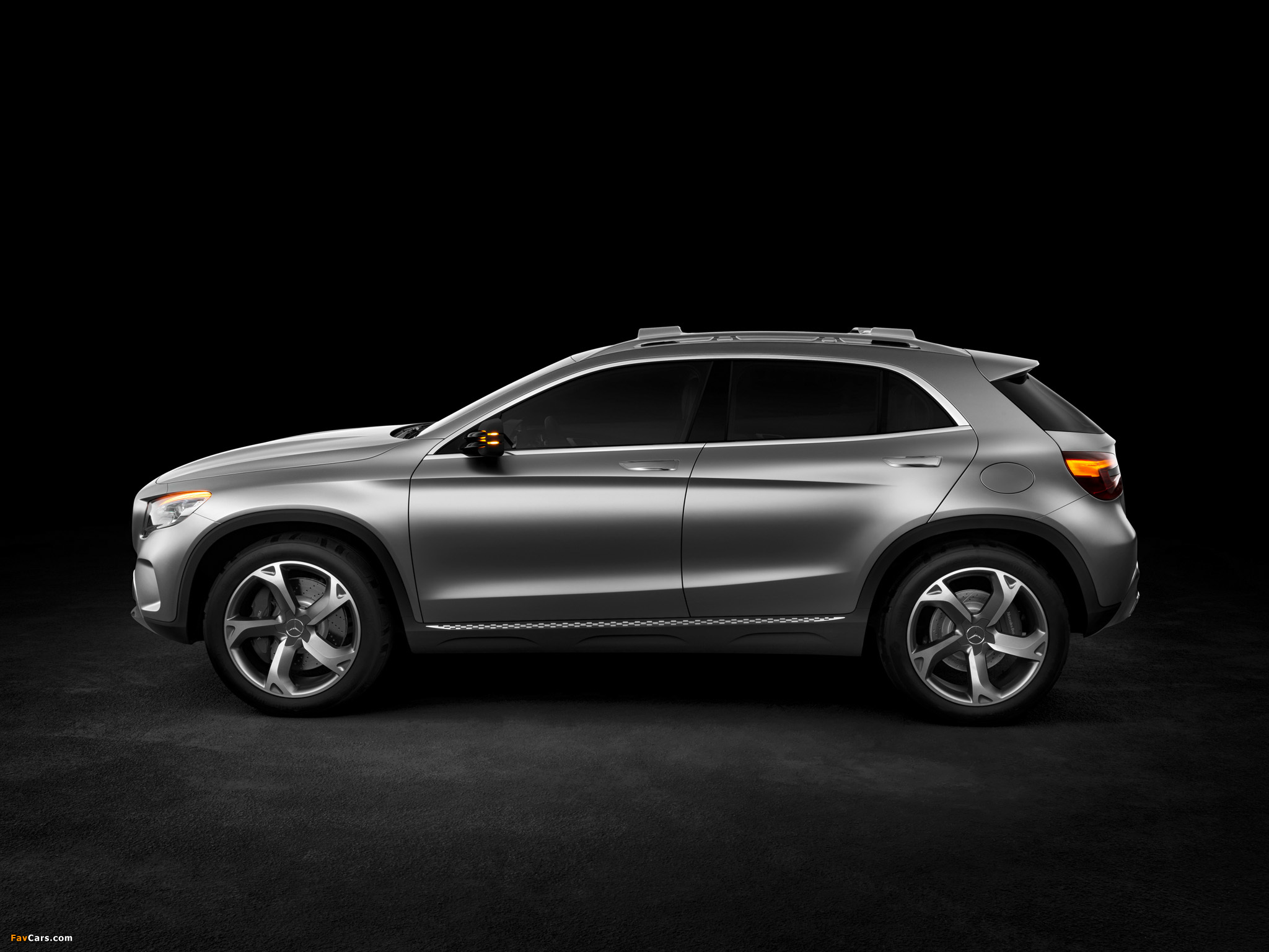 Mercedes-Benz Concept GLA 2013 images (2048 x 1536)