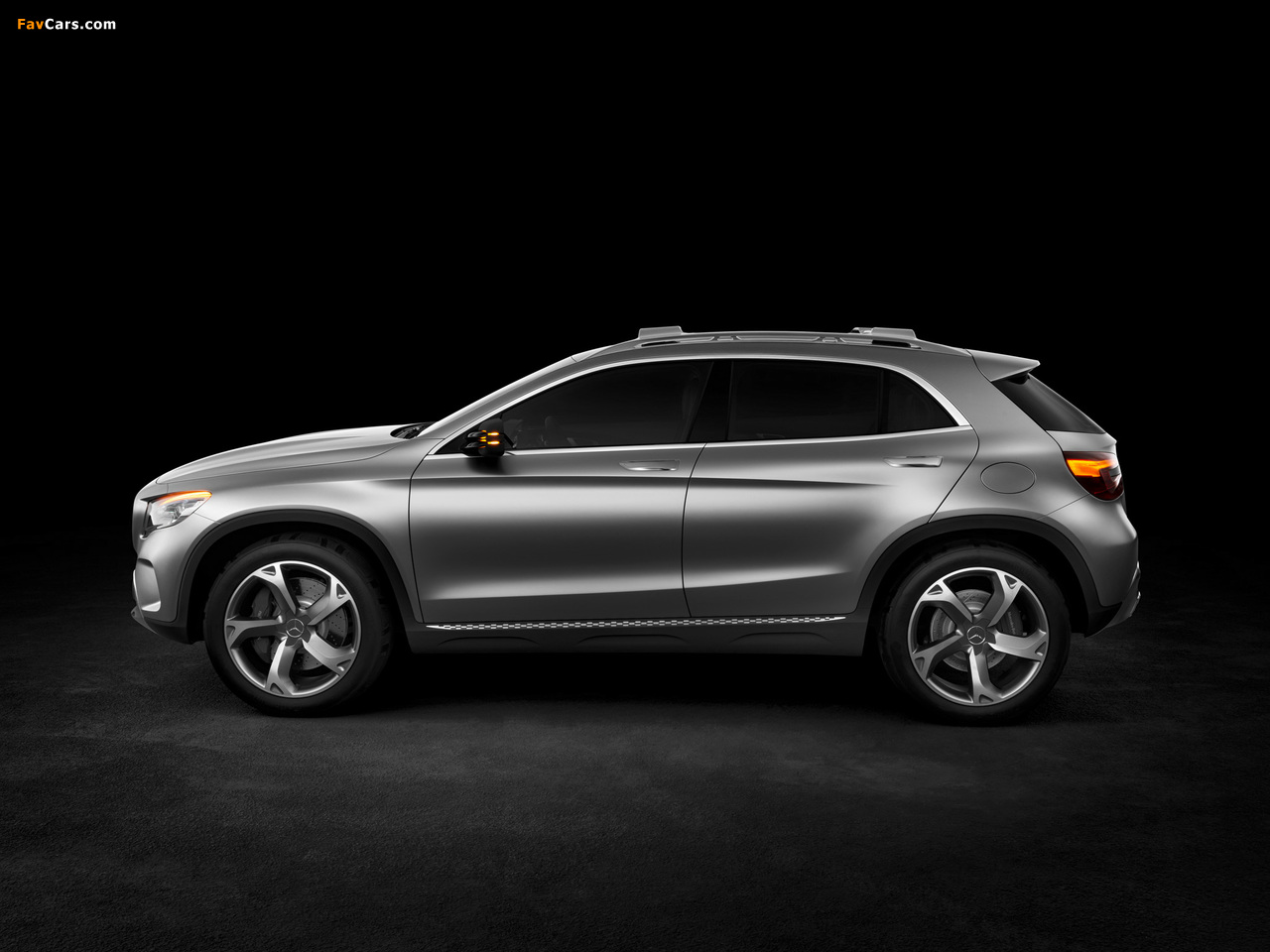 Mercedes-Benz Concept GLA 2013 images (1280 x 960)