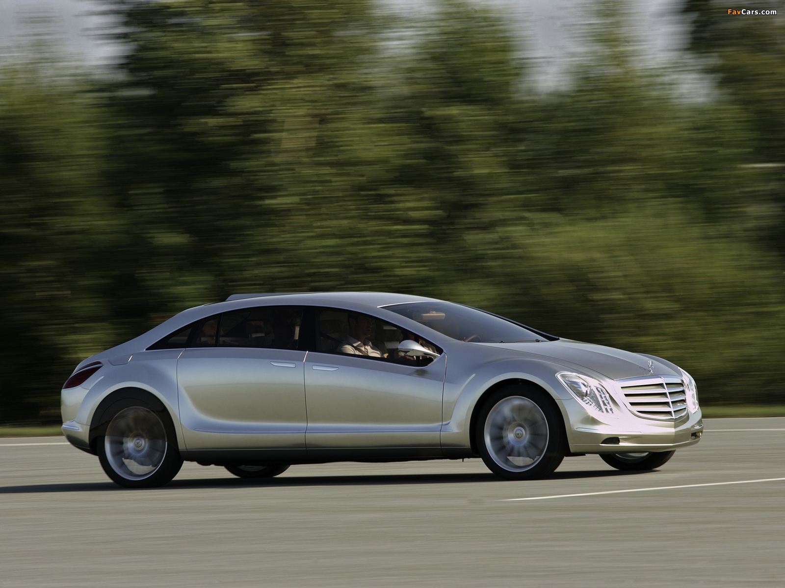 Photos of Mercedes-Benz F700 Concept 2007 (1600 x 1200)